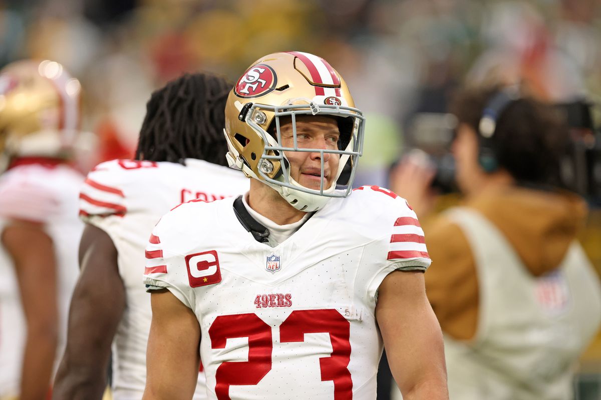 Christian McCaffrey #23 of the San Francisco 49ers participates in warmups prior to a game \app at Lambeau Field on November 24, 2024 in Green Bay, Wisconsin.